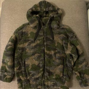 NWT Aerie Offline Sherpa Oversized Jacket Camo XS